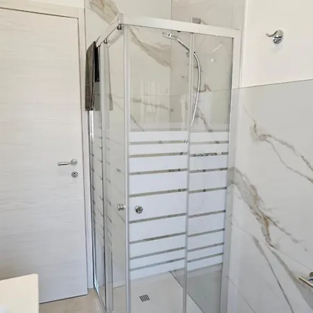Amaverona Apartment *